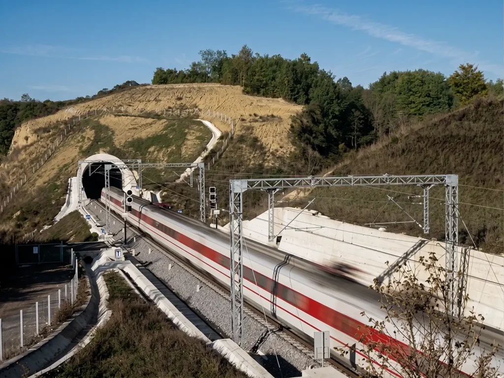 Rome-Florence-Direttissima-railway-line-2